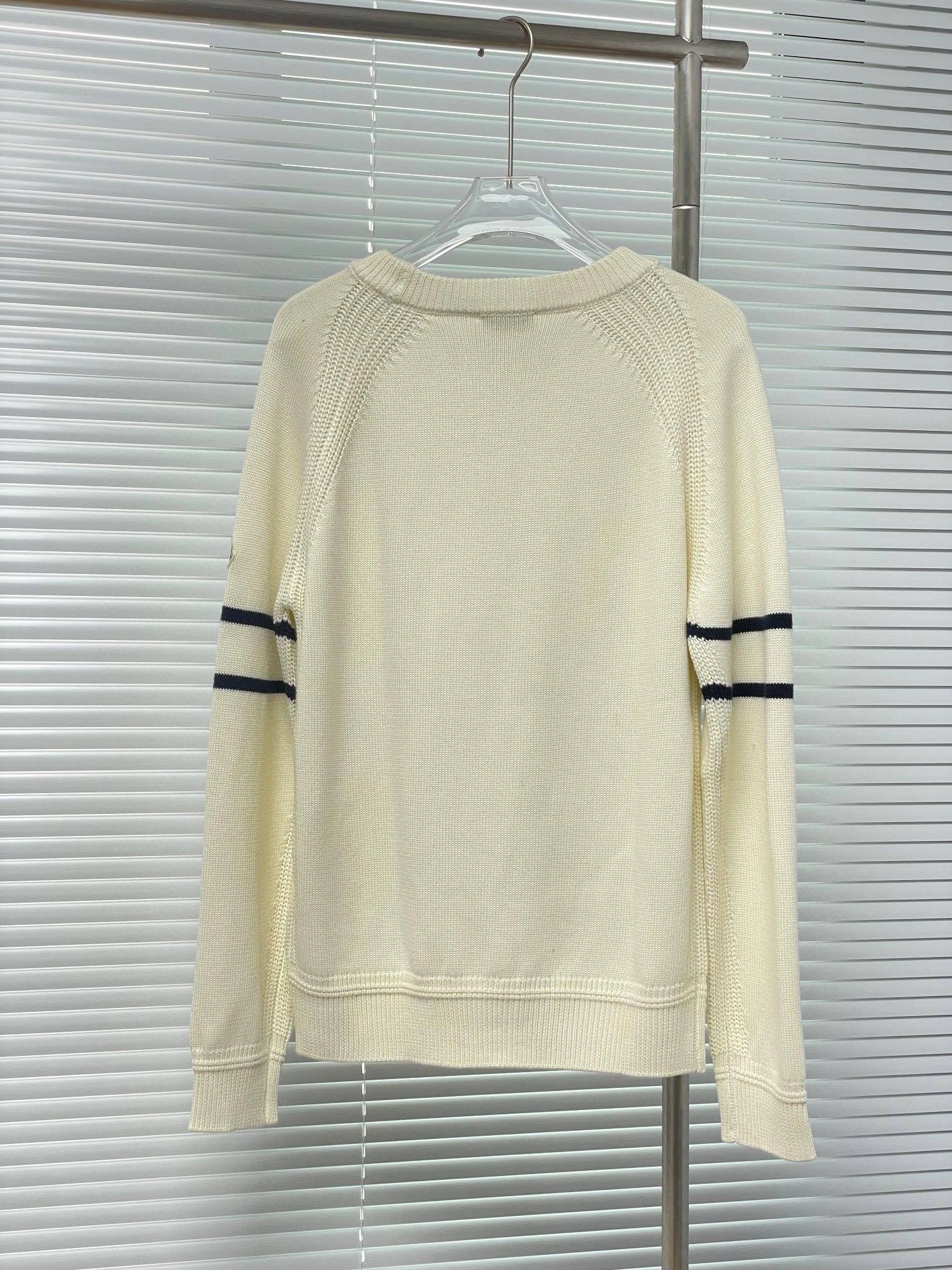 wg.luxury- 7o9385r 2colour item:D-F409I0436-2